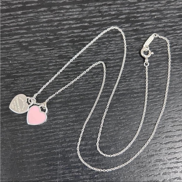 Tiffany & Co 💯% Auth Pink Mini Double Heart 925 Silver Necklace✨w/pouch✨EUC✨ - Picture 4 of 7